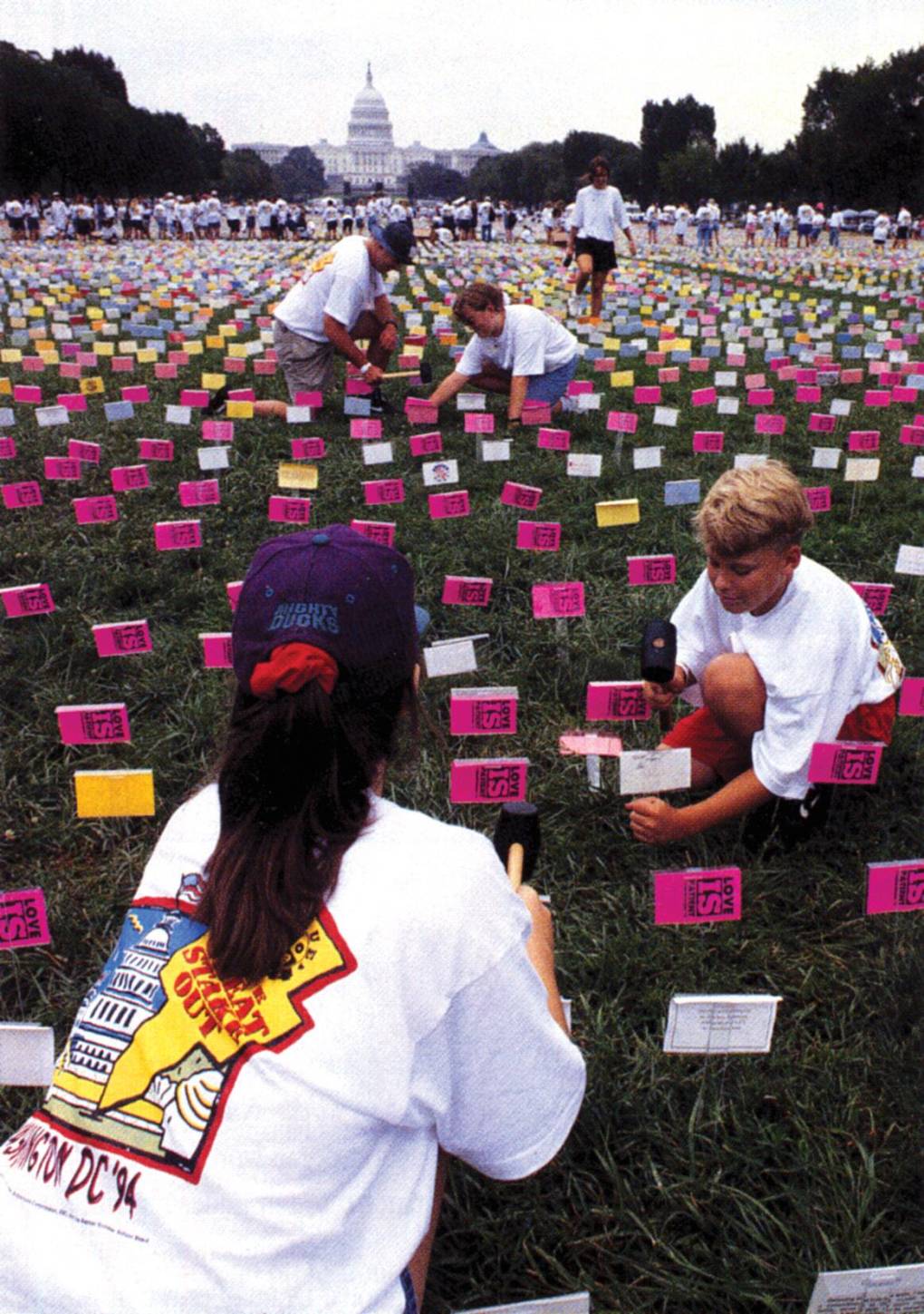 kids on the dc lawn