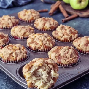 Apple Crumble Muffins