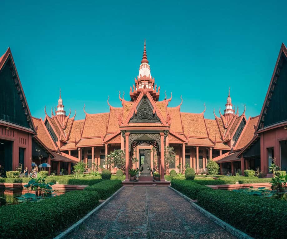 1727219126 725 Cambodias top 6 luxury hotels