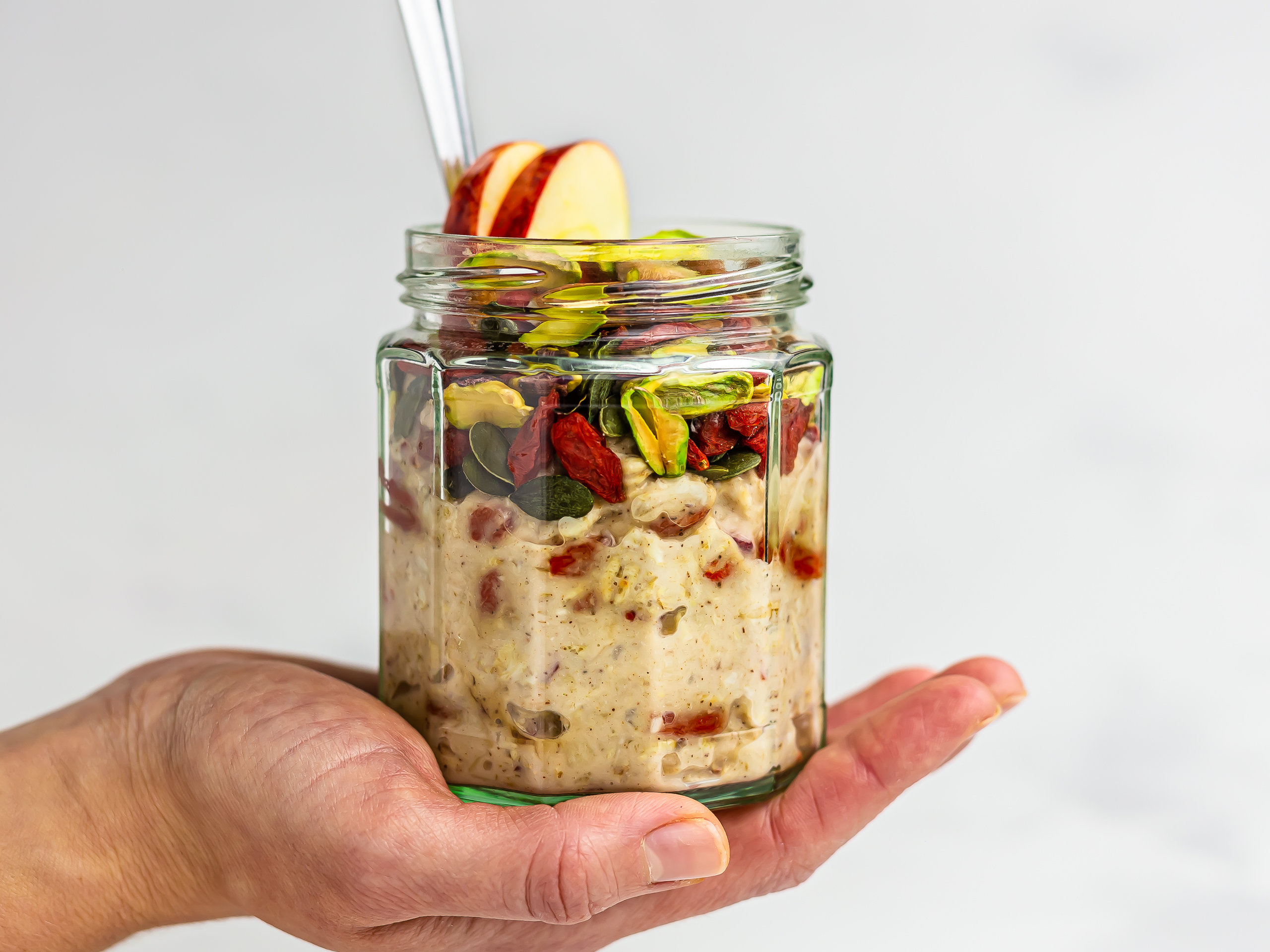 Vegan Bircher Muesli with Goji and Pistachios