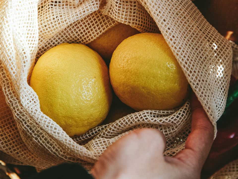 lemons in a bag 19c1778c08b80999231660c7facc9089 960 q60