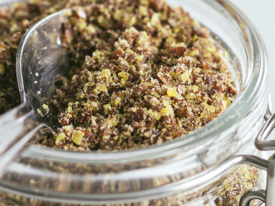 soluble fibres calories ground flaxseed seeds 762e4d9427c28d09cdbadceb5ae67da0 960 q60