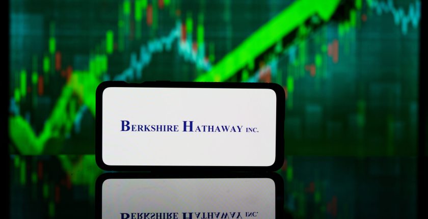 Berkshire up arrow AdobeStock scaled